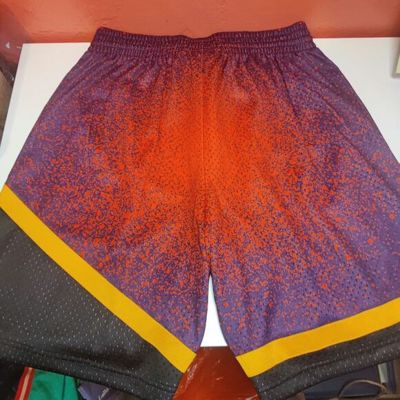 Mitchell & Ness 1996 Phoenix Suns Retro Basketball Short Men Large Authentic NBA - Picture 5 of 7